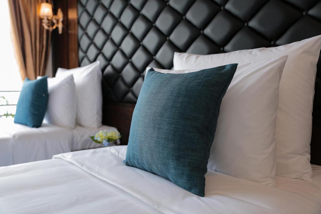 La Pandora Cruises - 13