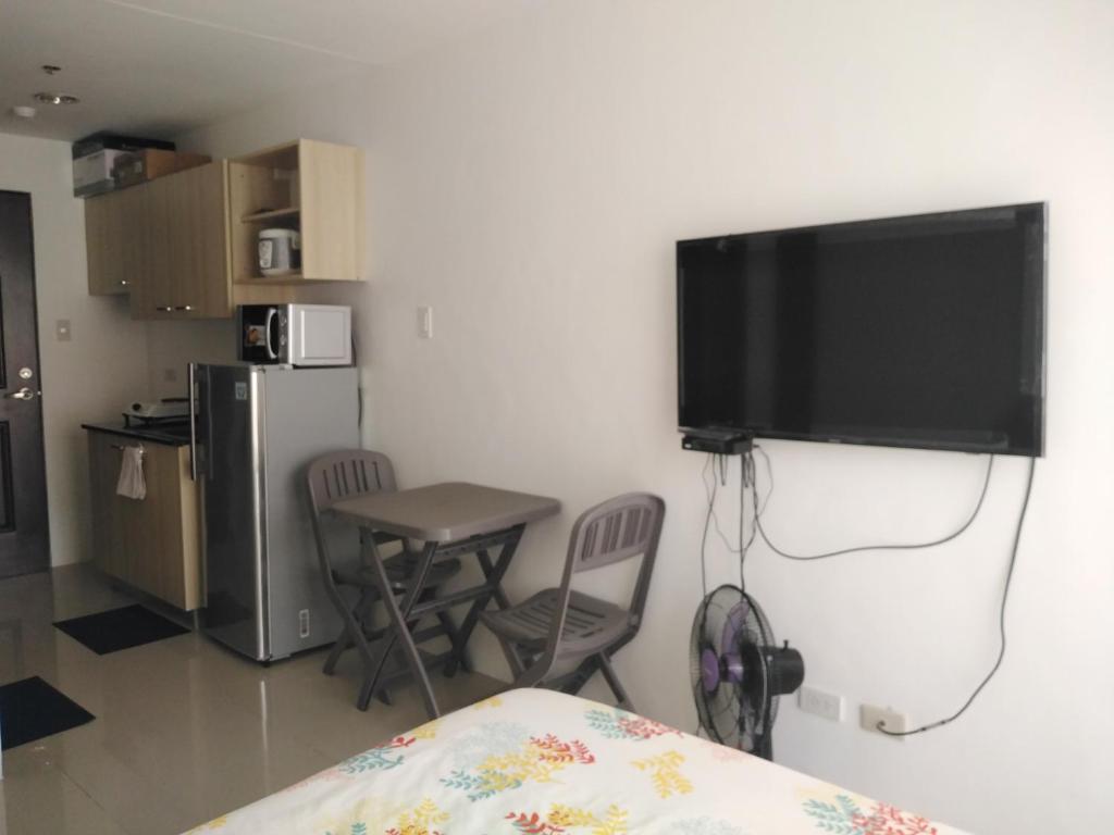 The Uptown Place Condominium - Studio