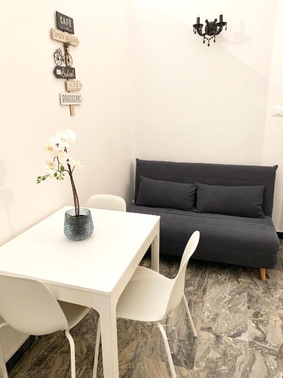 Posedenie v ubytovaní Indipendenza Luxury Apartments