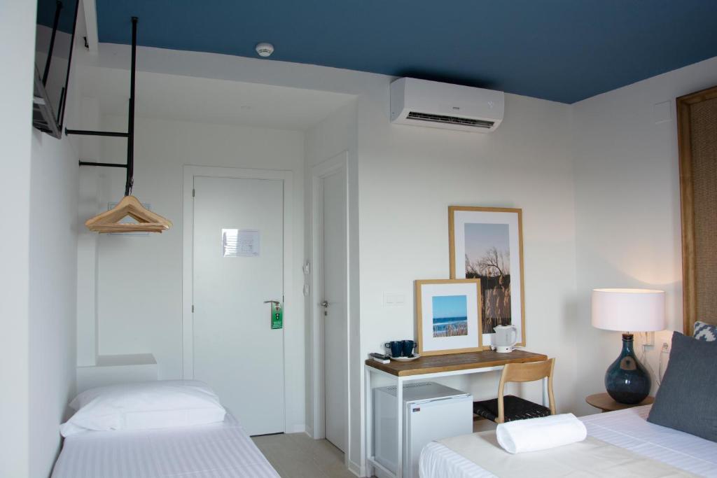 YOU & CO. Saler Beach Boutique - Resim 15