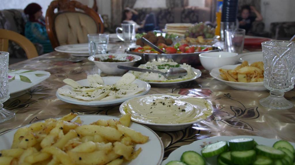 Hebron Hope Guesthouse - Housity