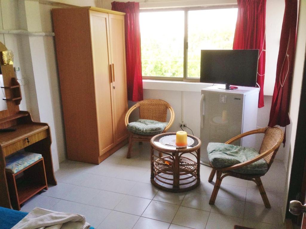 TV a/nebo společenská místnost v ubytování A&B Hotel