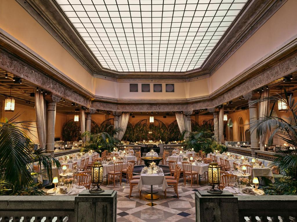 Restaurace v ubytování Britannia Hotel