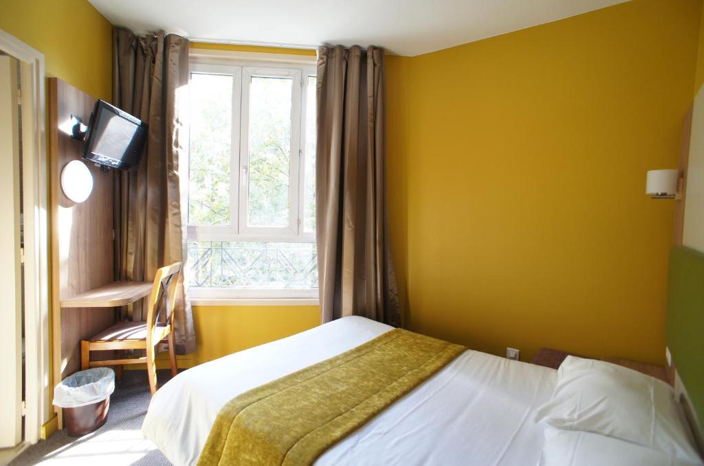 Hôtel De France - Double Room