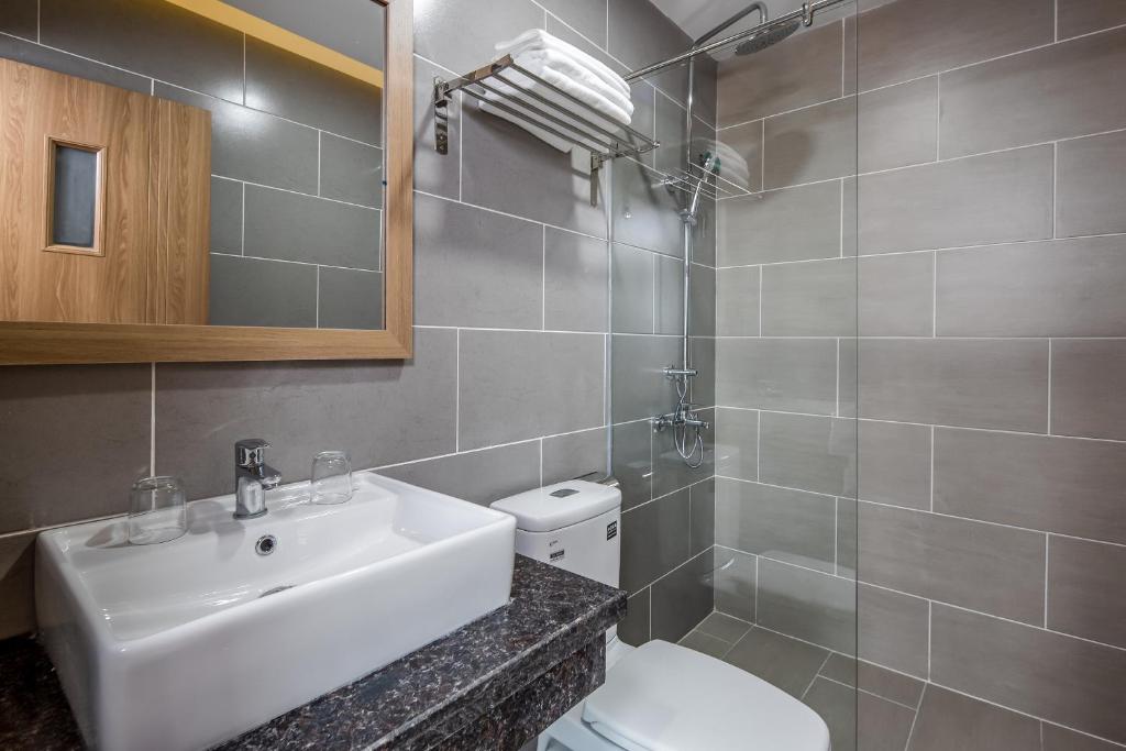 Koupelna v ubytování An Dương Hotel & Apartment