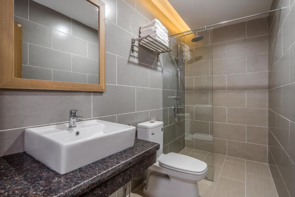 Koupelna v ubytování An Dương Hotel & Apartment