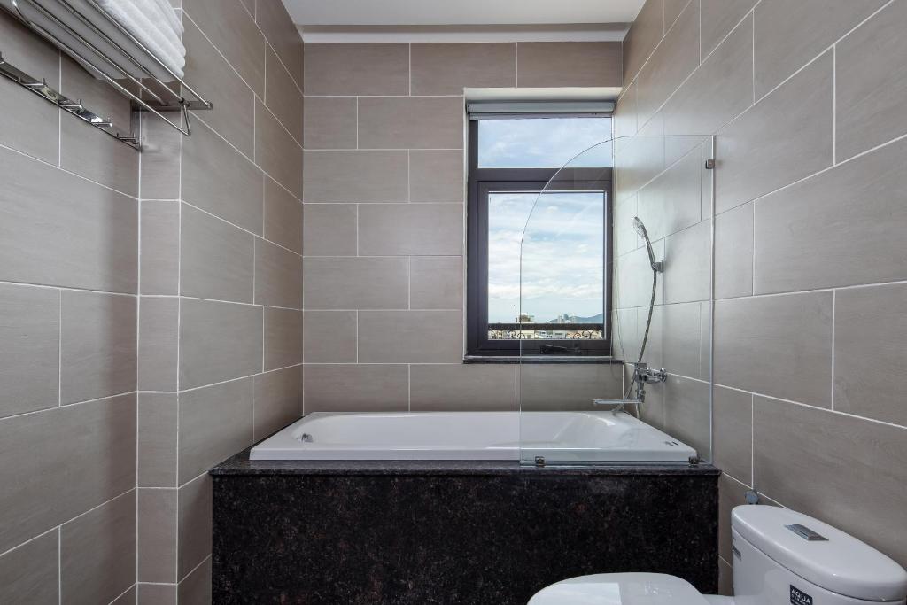 Koupelna v ubytování An Dương Hotel & Apartment