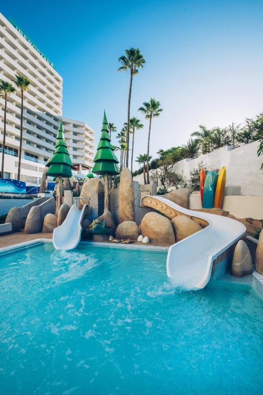 Piscina en o cerca de Iberostar Waves Bouganville Playa