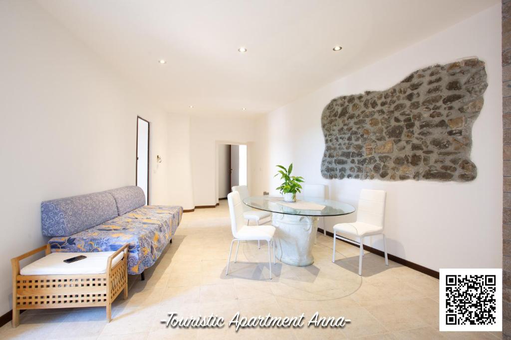 Tourist Apartment Anna - Ático