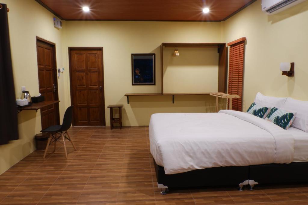 The Bliss Khao Sok Boutique Lodge - 5