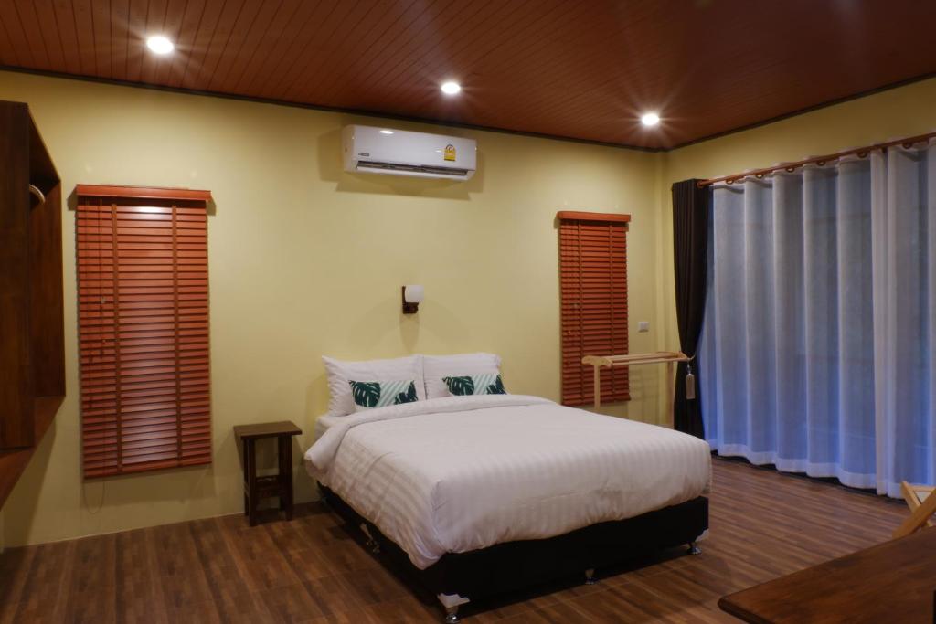 The Bliss Khao Sok Boutique Lodge - 2