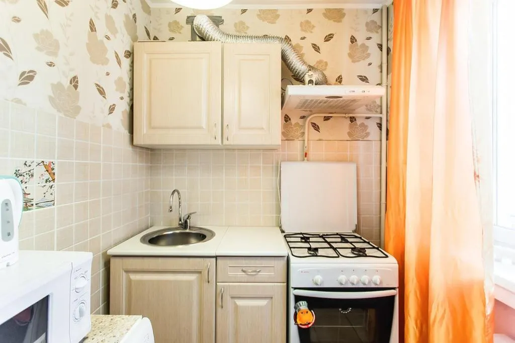 #LOVEAPART FAMILY Lavender ART on TAGANSKY district 14-9, Moscova, Rusia