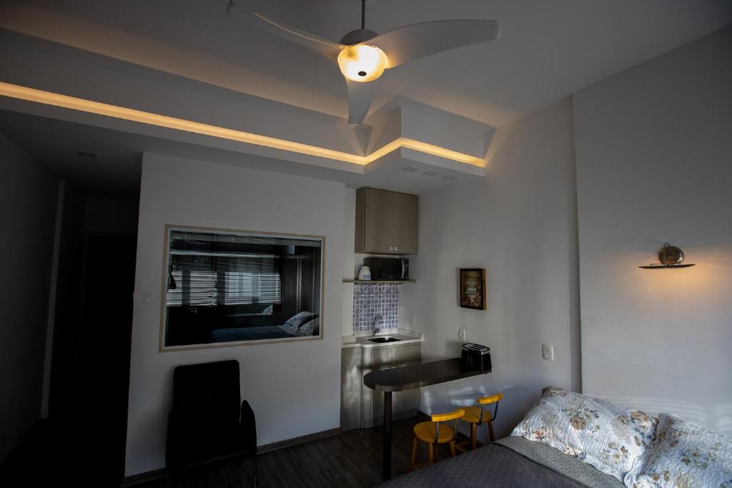  VIP OFFICE 502