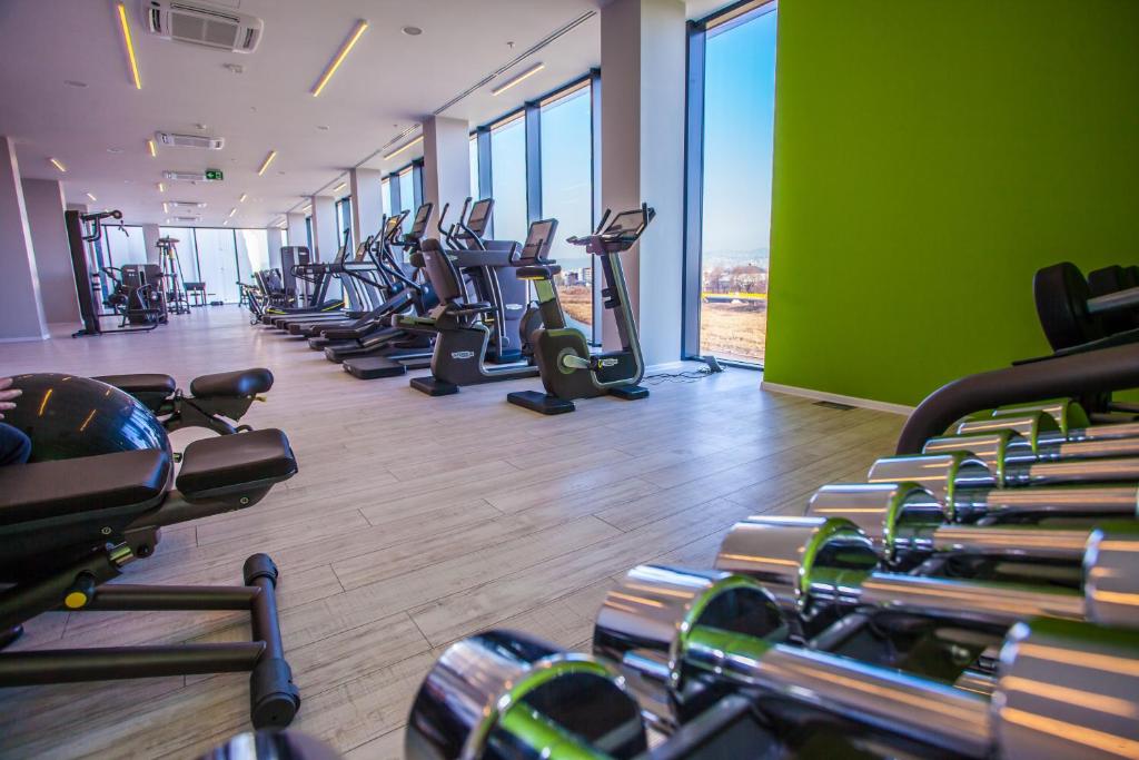 Fitness centrum a/nebo fitness zařízení v ubytování Malak Regency Hotel