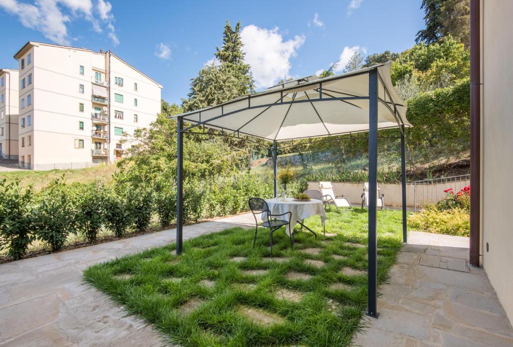 Ogród w obiekcie Casa Vacanze Squarcialupi