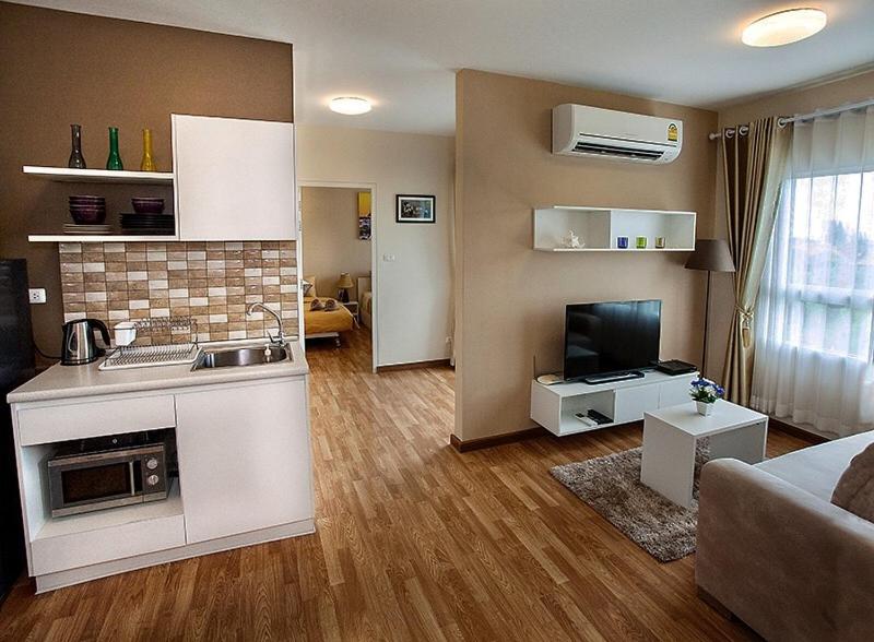 مطبخ أو مطبخ صغير في The Trust Condo Huahin Soi5