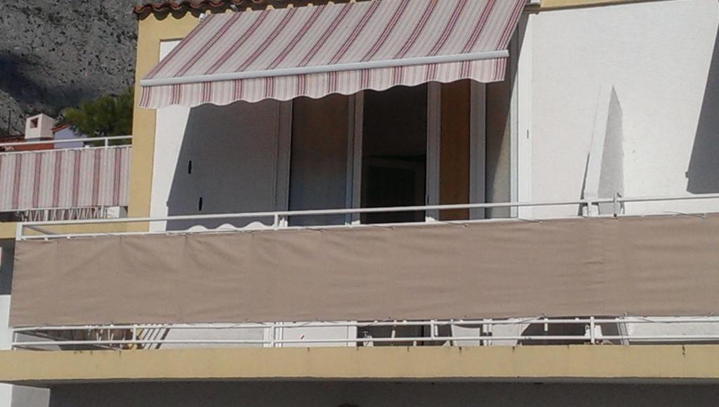 Balkón nebo terasa v ubytování Apartmani Carević