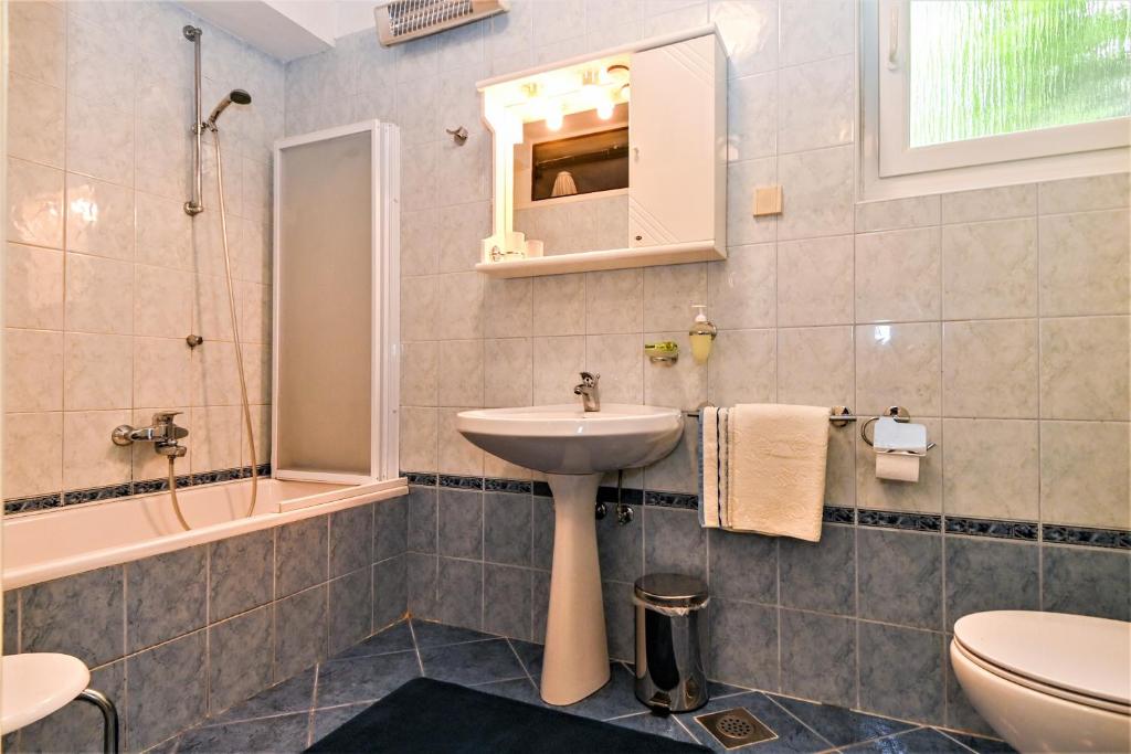 Koupelna v ubytování Apartment Lara