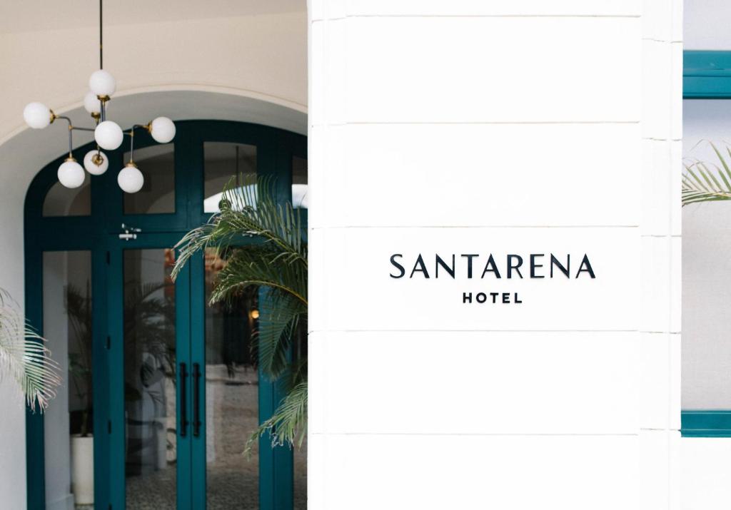 Certifikát, hodnocení, plakát nebo jiný dokument vystavený v ubytování Santarena Hotel at Las Catalinas
