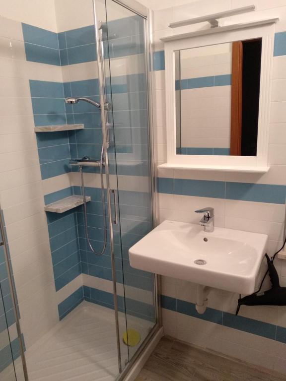 Kylpyhuone majoituspaikassa CASCINA PONTETTO
