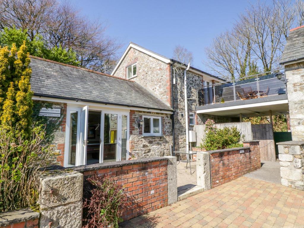 Lambkin Cottage, Saint Columb Major (updated prices 2024)