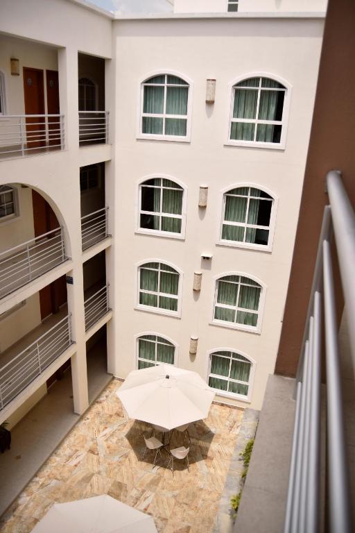 Budova, kde se hotel nachází
