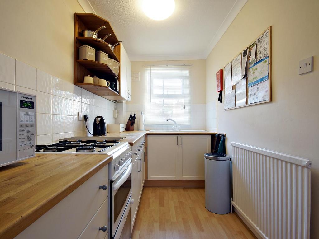 10 Pear Tree Court
