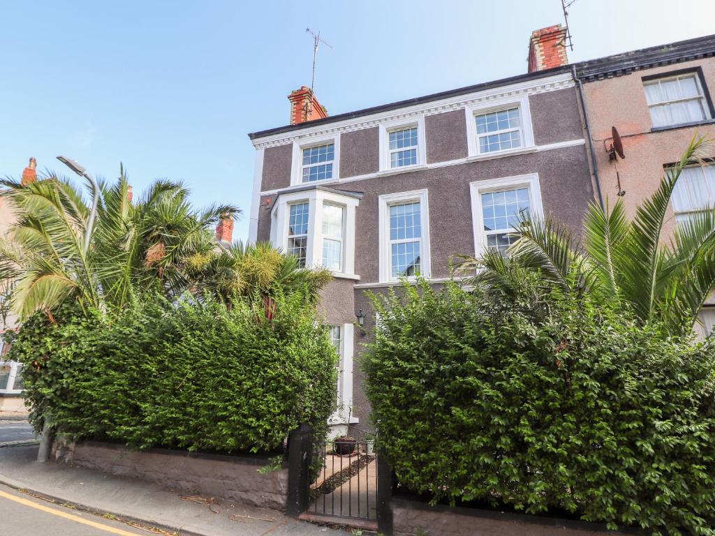 Vale House, Llandudno (updated prices 2024)