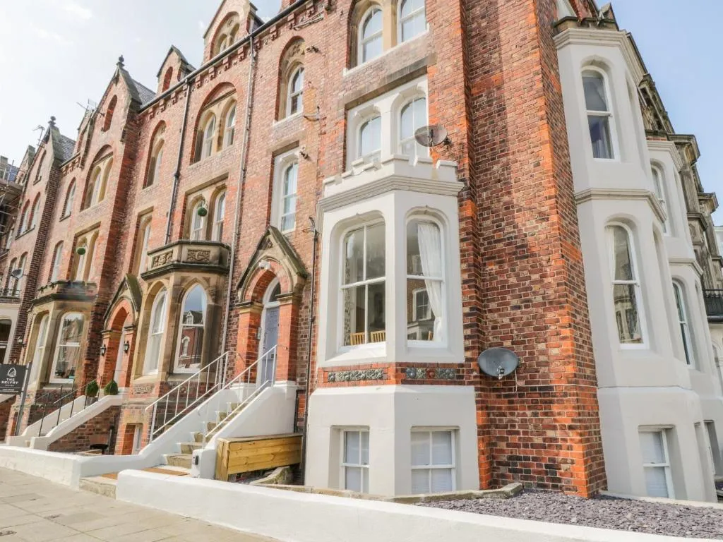 1 Church Square, Whitby, Marea Britanie