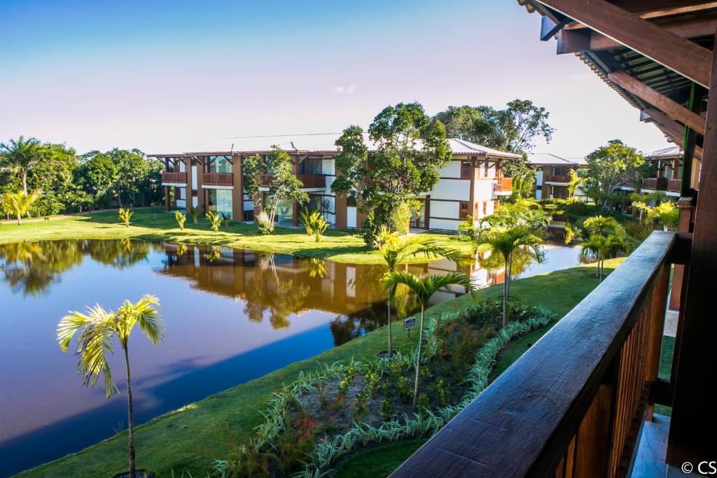  Apartamento Villa da Enseada - Praia privativa