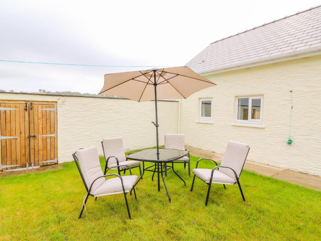Patio nebo venkovní prostory v ubytování Hen Brynbedw