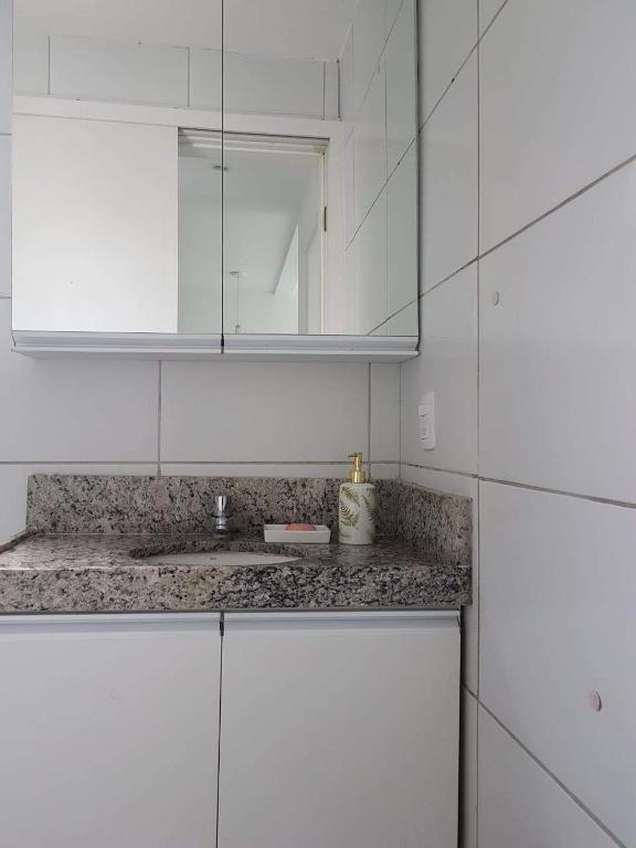  FLAT MURO ALTO CONDOMÍNIO CLUBE