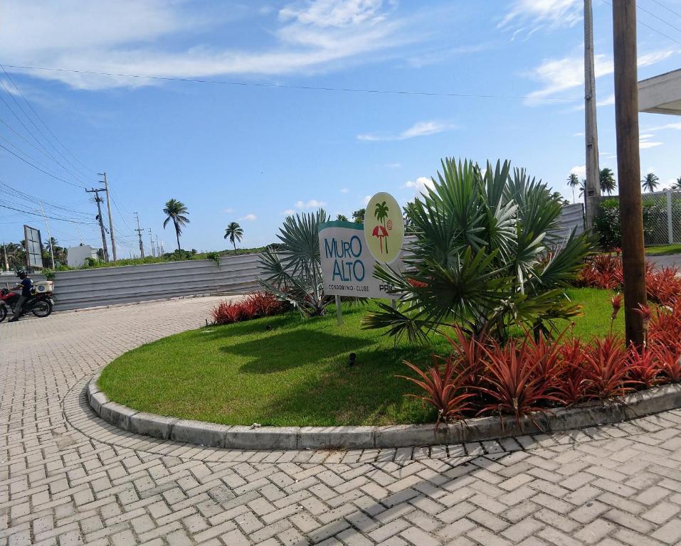  FLAT MURO ALTO CONDOMÍNIO CLUBE