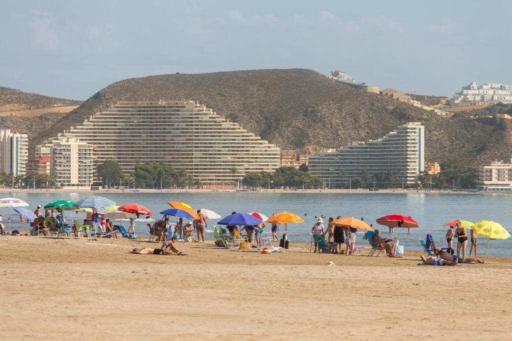 Cullera Beach Apartment, Spain - Booking.com