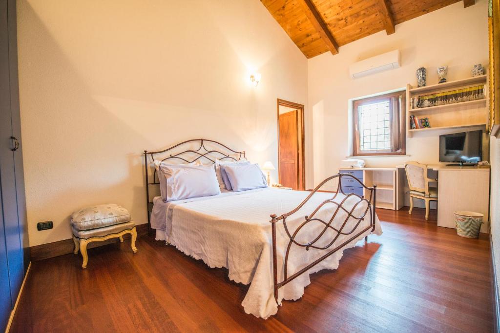 Postel nebo postele na pokoji v ubytování B&b Antica Dimora Quarello