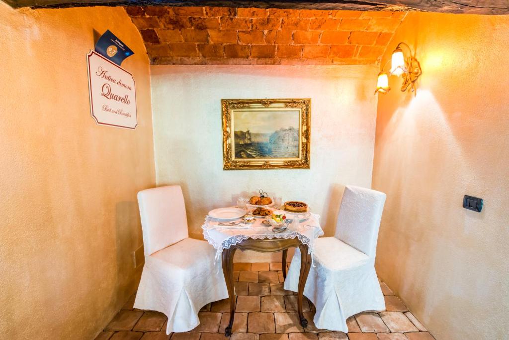 Posezení v ubytování B&b Antica Dimora Quarello