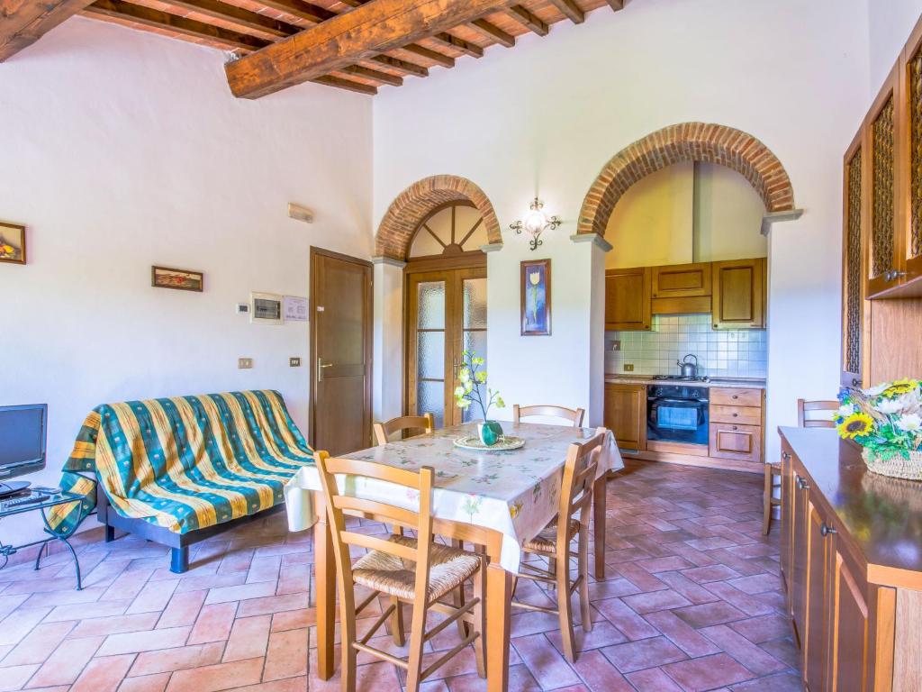 Posezení v ubytování Apartment Montereggi-4 by Interhome
