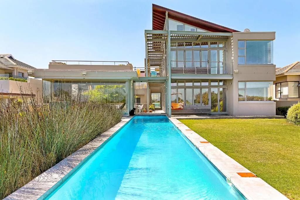 Atlantic Blue Villa at Pilots, Cape Town, South Africa