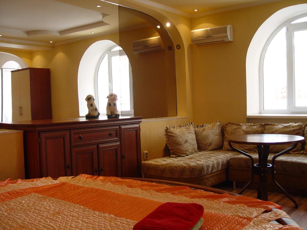 Lessor Apartments - Appartement En Studio Avec Balcon - Zheltoksan Street 78