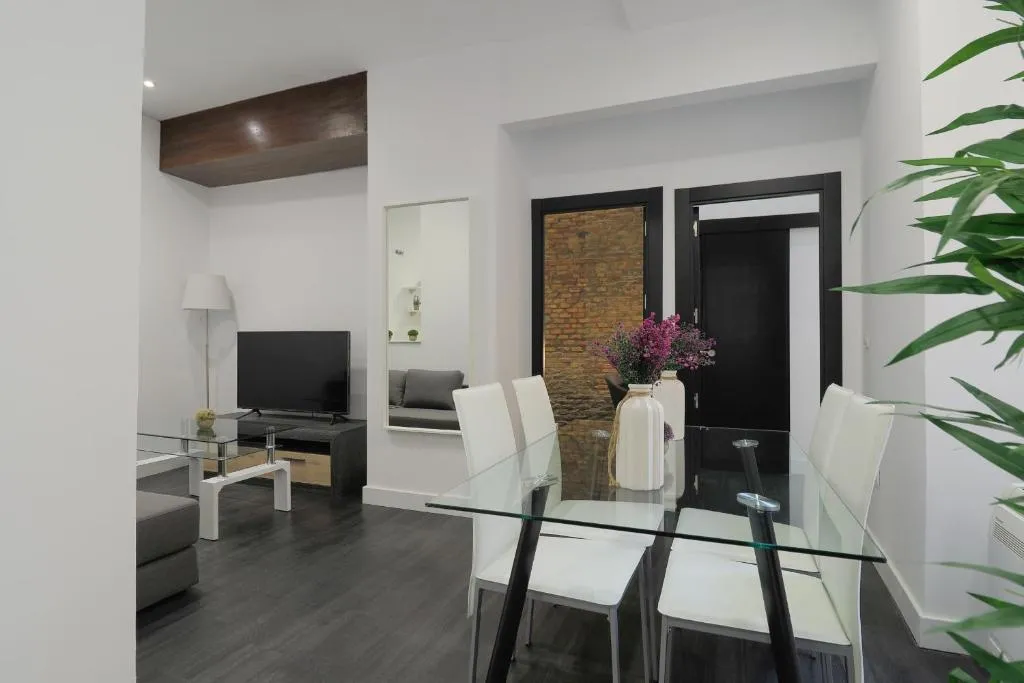 Industrial Style 2 Bedroom in Town, Malaga, Spain