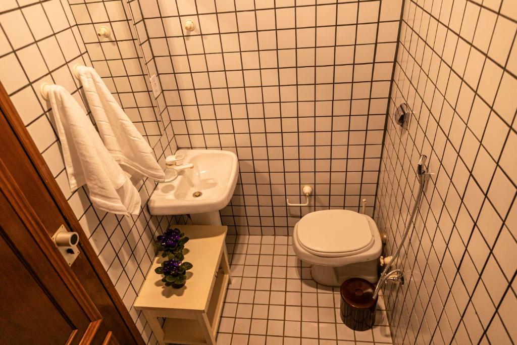  Pousada Paraíso dos Guimarães