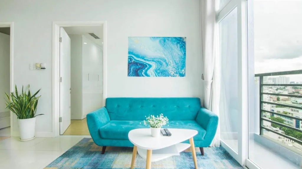 SHINING 1 BR APT NEAR B?N THÀNH MARKET- BÙI VI?N, Ho Și Min, Vietnam