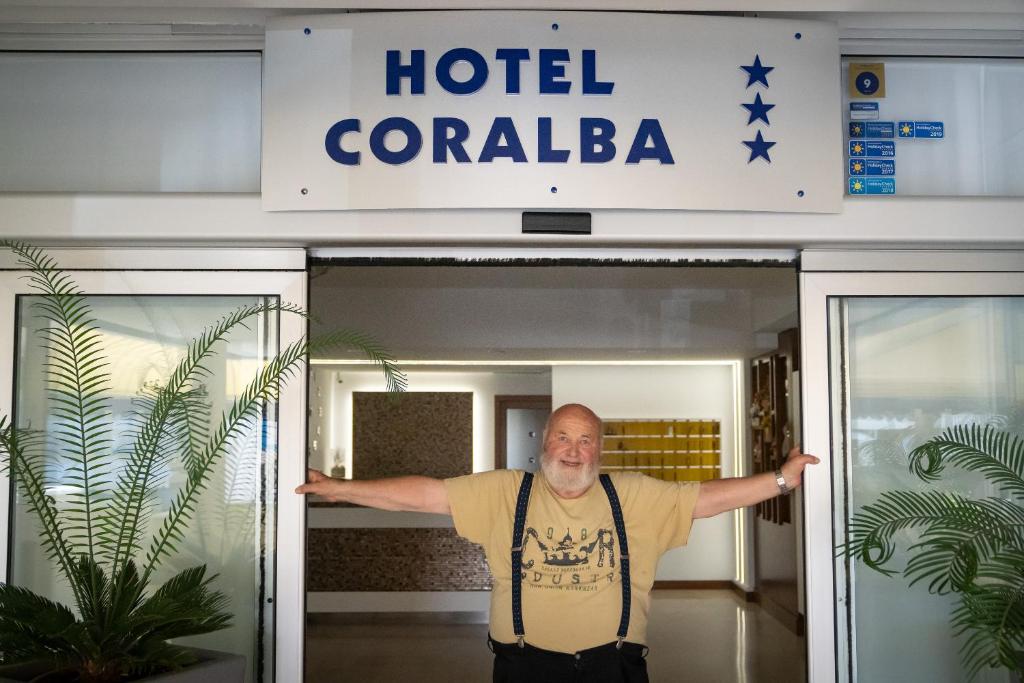 Hosté ubytování Hotel Coralba