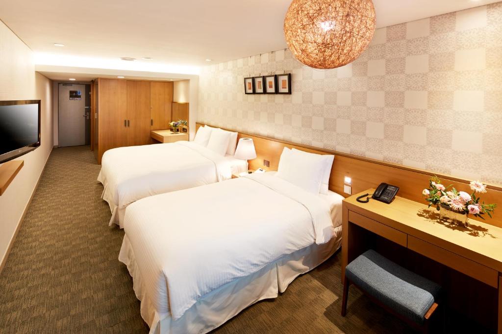 Hotel PJ Myeongdong - Deluxe Twin Room