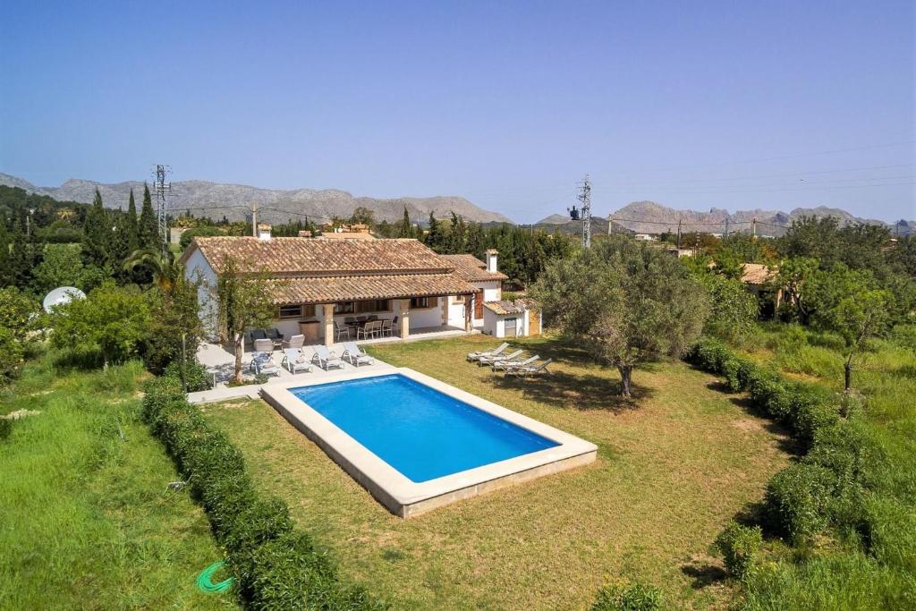 Bazén v ubytování Villa Lidia by Sealand Villas nebo v jeho okolí