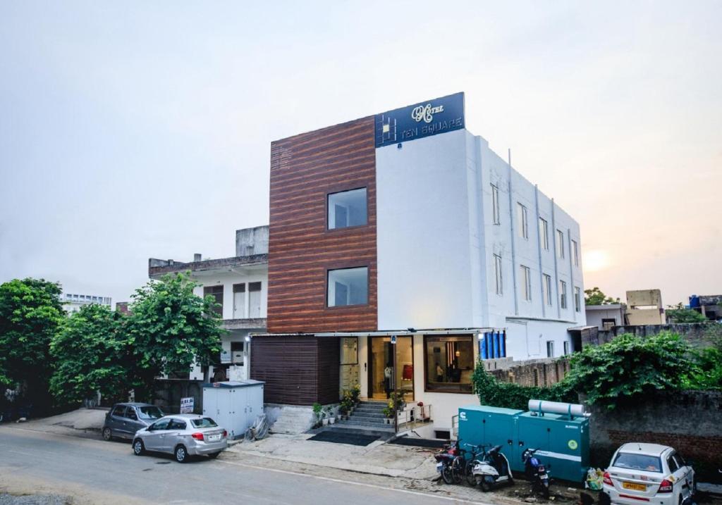 Budova, kde se hotel nachází