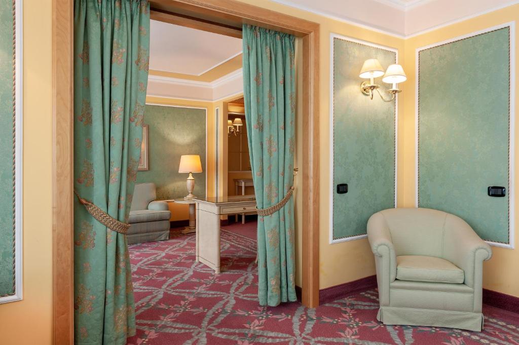 Posezení v ubytování Agora' Palace Hotel