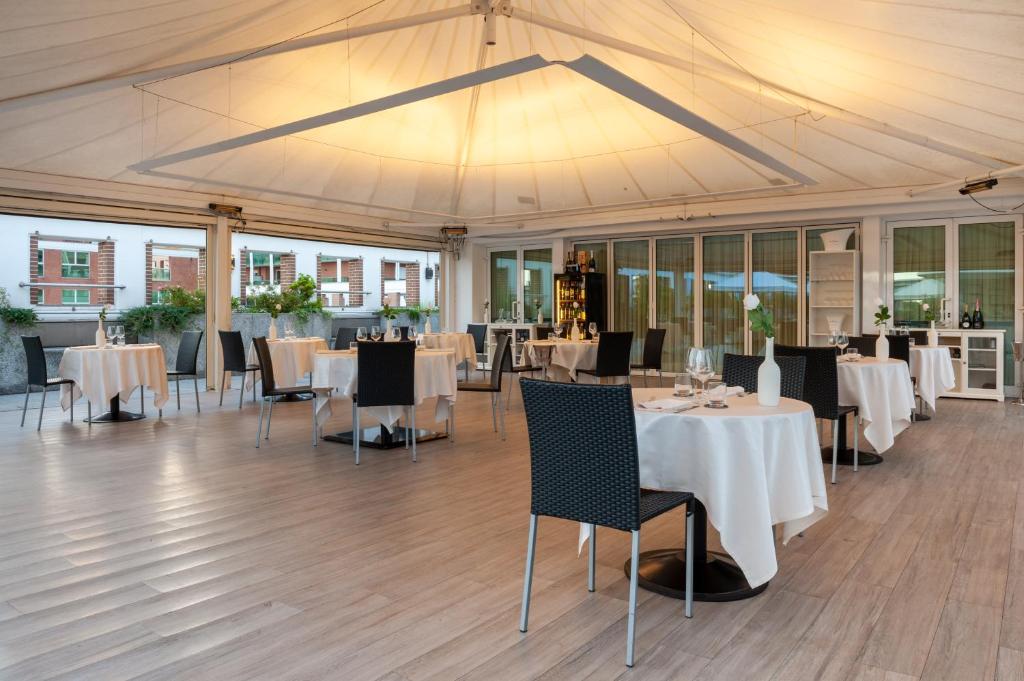 Restaurace v ubytování Agora' Palace Hotel