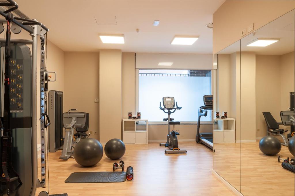 Fitness centrum a/nebo fitness zařízení v ubytování Agora' Palace Hotel