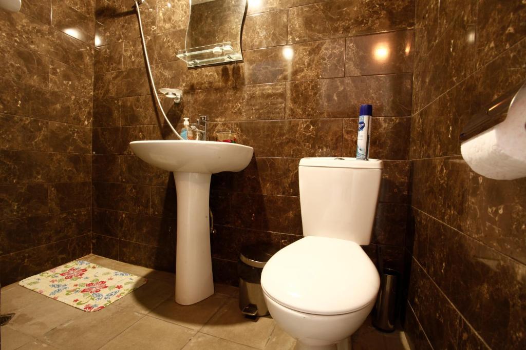 Bany a Vaso-Levani House